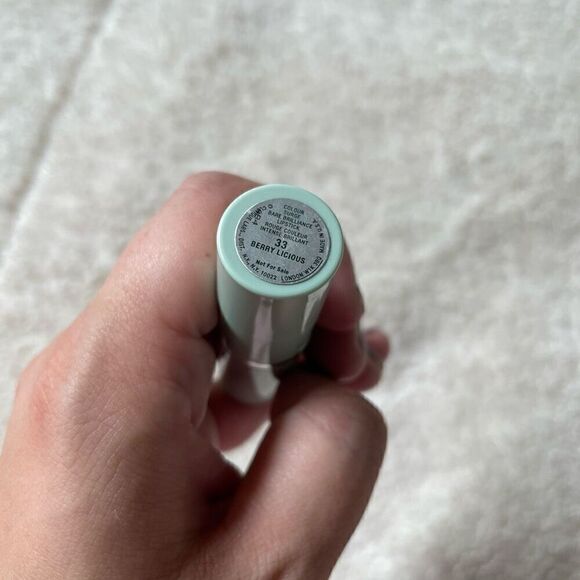 Clinique Berry Licious Long Last Soft Matte Lipstick Full Size - Picture 3 of 3